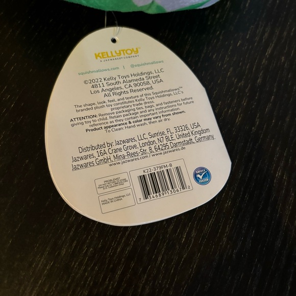 Alva and Felice 5” Flipmallow Squishmallows - Picture 6 of 7